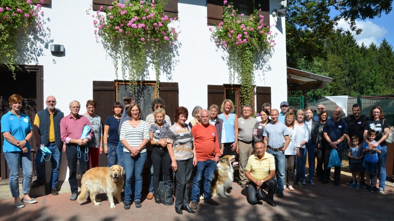 Gruppenbild der Paten vom Sonnenhof